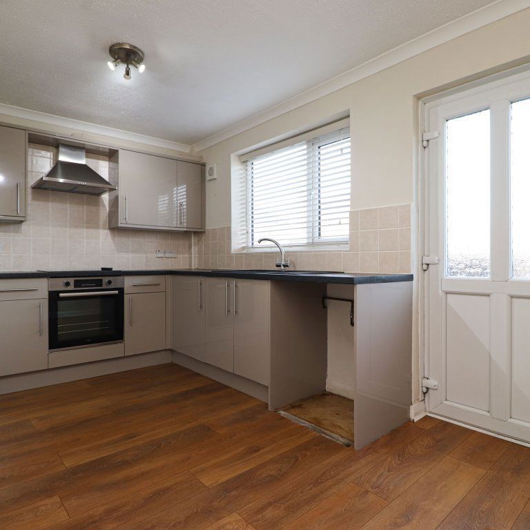 Terraced House in Archers Garth, Carlisle - Photo 1