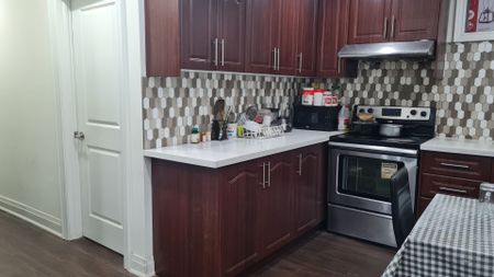 For Lease - 10 Emmott Avenue Unit# Room A, Toronto, Ontario - Photo 2