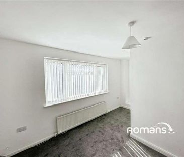 Booker Lane, High Wycombe, Buckinghamshire, HP12 - Photo 4