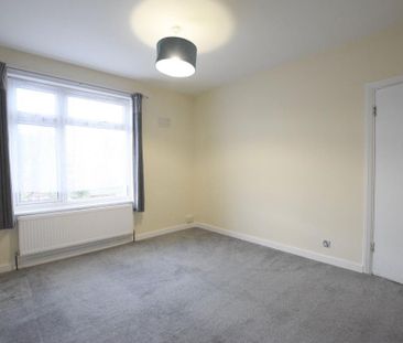 4 bedroom terraced house to rent - Photo 2