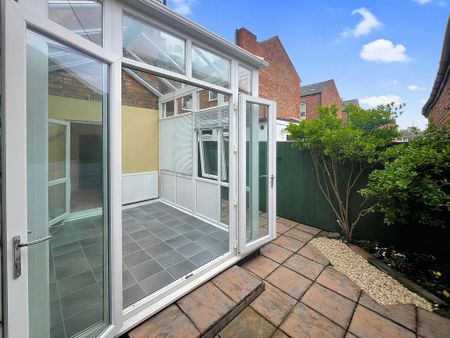 2 bedroom detached house to rent - Photo 4