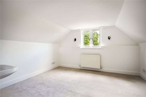 An attractive 3 bedroom cottage to rent. - Photo 1