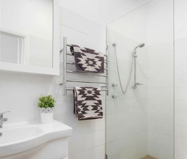 2/34 Auld Street, Terrigal - Photo 5