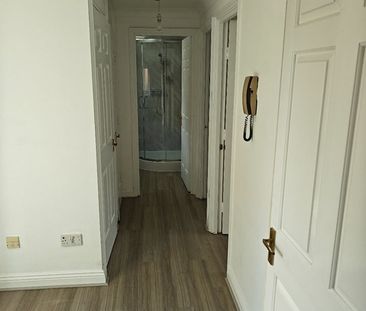 1 Bed Flat, Waterside Gardens, RG1 - Photo 4