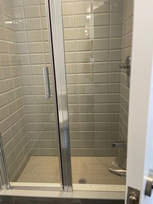 For Lease - 203 College Street Unit# 904, Toronto, Ontario - Photo 1