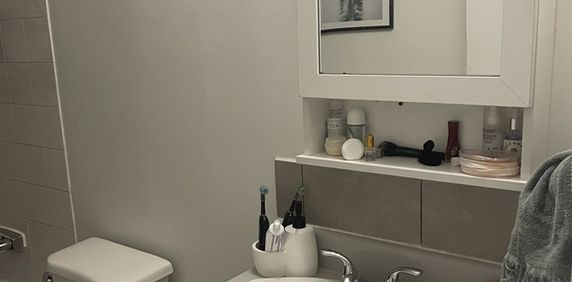 4 1/2 à Louer - Photo 2