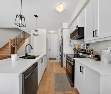 For Lease - 191 Velvet Way, Thorold, Ontario - Photo 6