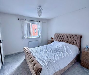 3 Bed Semi-Detached House, Argyll Way, B66 - Photo 4