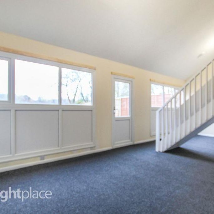 3 bedroom terraced house to rent - Photo 1