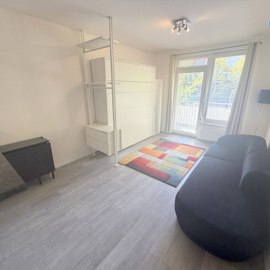 Pronájem bytu 2+kk 58 m² - Fotografie 1