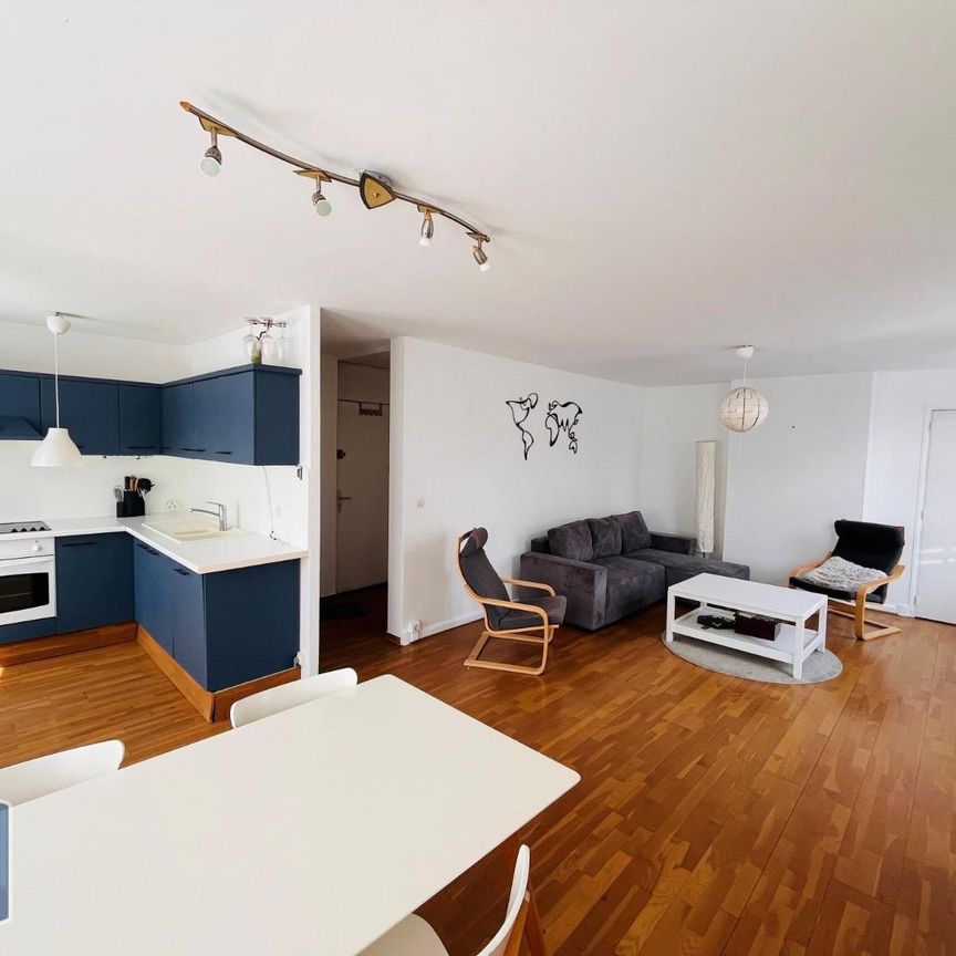 Location Appartement 4 pièces 106m² LILLE 59000 - Photo 1