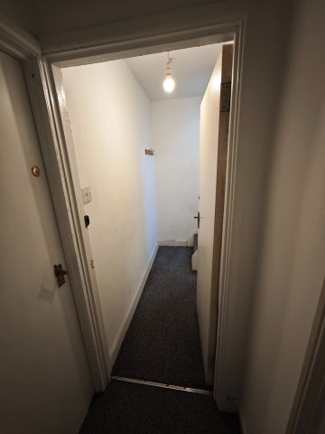 Room in a Shared House, Southampton Street, RG1 - Photo 5