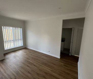 Low Maintenance Villa - Photo 2