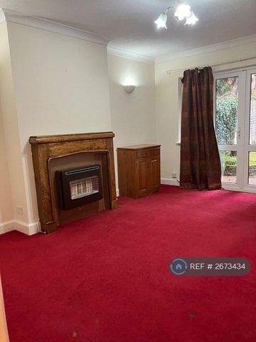 2 bedroom maisonette to rent - Photo 2