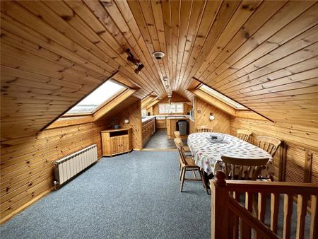 3 bedroom detached house to rent - Photo 4
