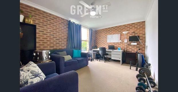 Urban Living in the Heart of Hamilton - Photo 1