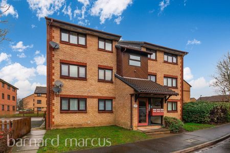 Davies Close, Croydon - Photo 4