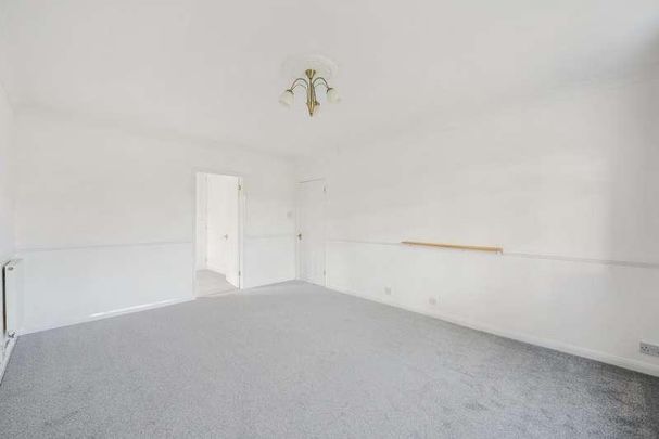 Park Road, Surbiton, KT5 - Photo 1