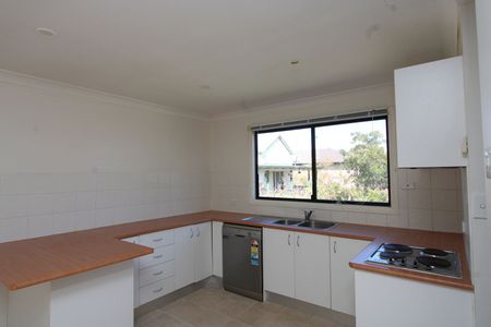 Home For Rent - Photo 5