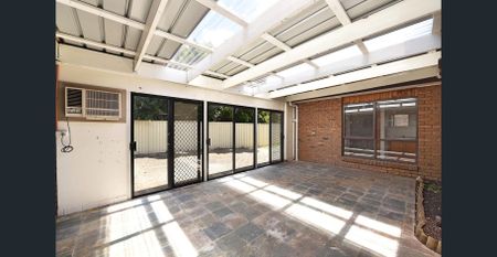 Large Family Home. - Photo 3