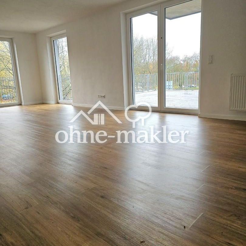Exklusive, kernsanierte 4-Zimmer-Wohnung mit 40m²-großen Dachterrasse in ruhiger Lage in Selb - Foto 1