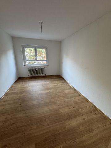 Helle 3-Zimmer-Wohnung in Eberstadt Süd, ab sofort zu vermieten! - Foto 3