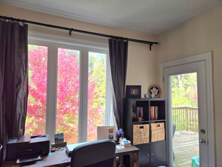 For Lease - 93 Allegra Drive Unit# Upper, Wasaga Beach, Ontario - Photo 3