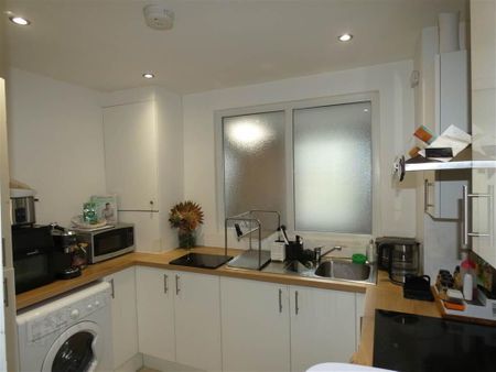 63 Fortwilliam Grange, Belfast, BT15 4AU - Photo 5