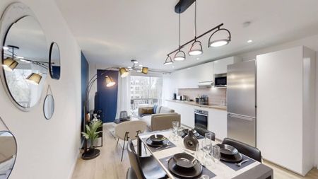 JULES VERNES - Photo 5