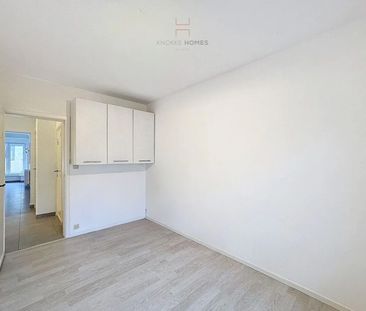 Ruim 2-kamerappartement in het centrum van Heist - Photo 6