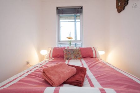 3 Bed Maisonette, Ebenezer Mussel House, E2 - Photo 2