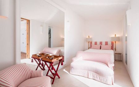 3 bedroom luxury Villa for rent in Marbella, Spain - Photo 4