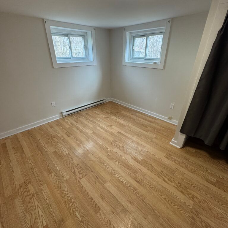 75 Sheffield Court, Unit B - Photo 1