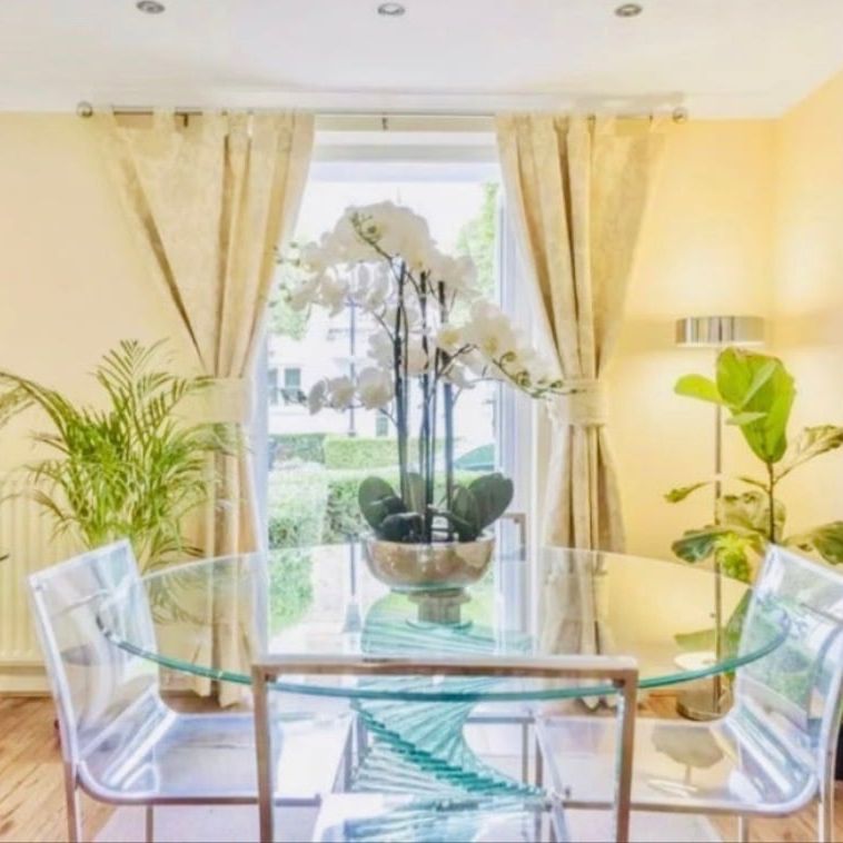 Room in a Shared Flat, Chiswick, W4 - Photo 1