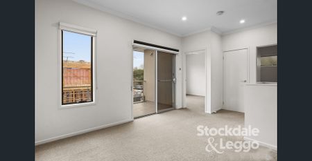 Spacious Two-Storey Living - Photo 5