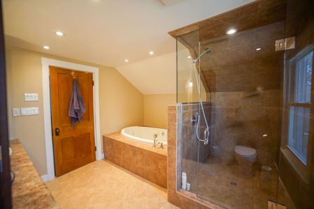 For Lease - 4046 Main Street, Niagara Falls, Ontario - Photo 5