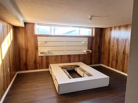 For Lease - 50 Whitburn Crescent Unit# bsmnt, Toronto, Ontario - Photo 2