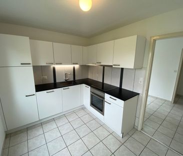 Appartement de 2,5 pièces avec balcon et une très belle vue. - Photo 3