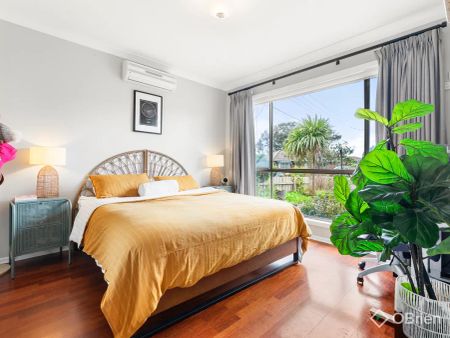 “FAMILY LIVING IMN PRIME LOCATION” - Photo 4