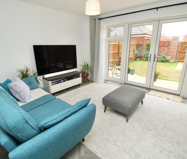 3 bedroom detached house to rent - Photo 2