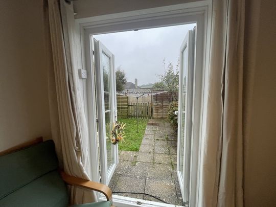 4 Trenarth, Penryn - Photo 1