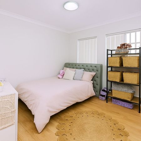 Renovated 2-Bedroom Apartment - Photo 3