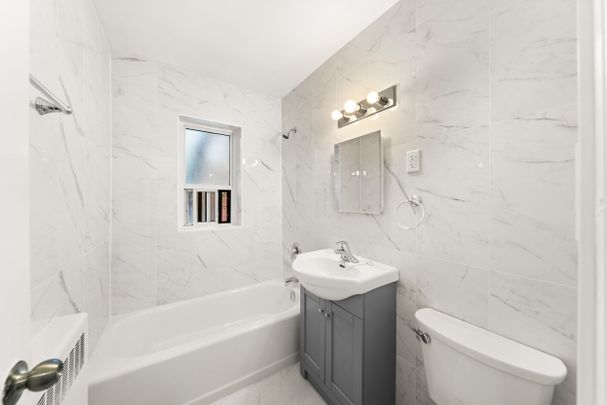 For Lease - 308 The Kingsway Way Unit# 110, Toronto, Ontario - Photo 1