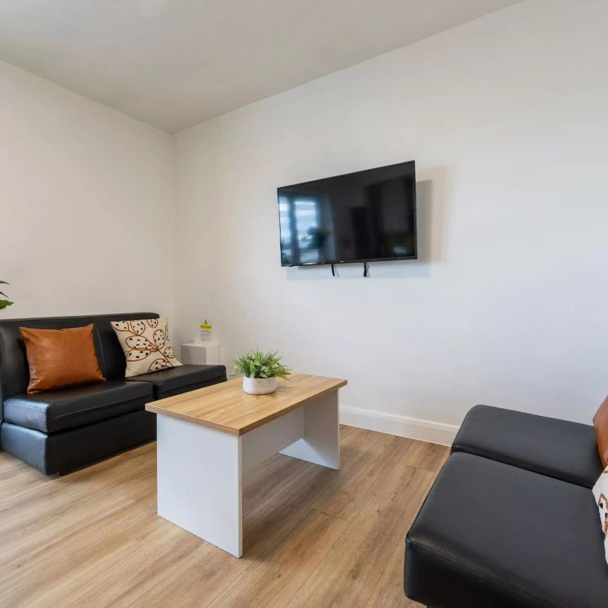 Bronze Ensuite - Photo 1