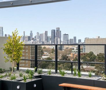 Elevated Style. Effortless North Melbourne Living. - Photo 4