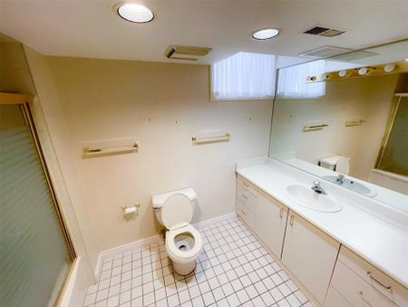 For Lease - 11 Tournament Drive Unit# Lower, Toronto, Ontario - Photo 2