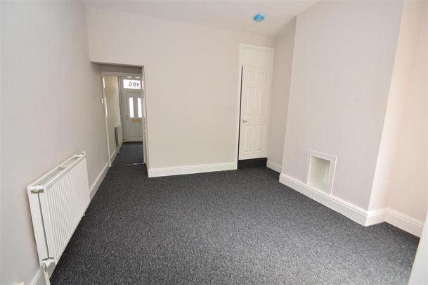 2 bedroom house to rent - Photo 1