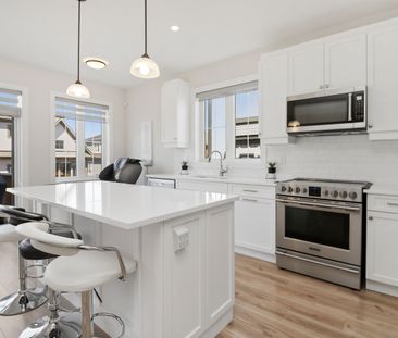 For Lease - 142 Sycamore Street, Blue Mountains, Ontario - Photo 6