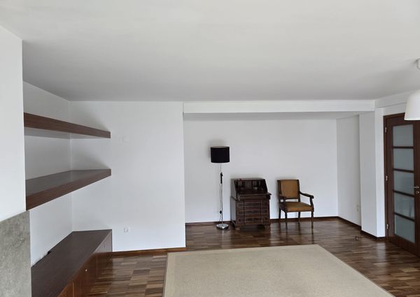 Apartamento T3 Duplex em pleno centro da cidade na Urbanização da Forca - Aveiro