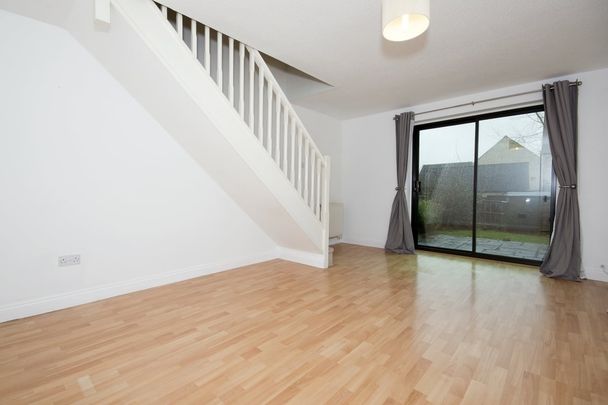 Stow Avenue, Witney - Photo 1